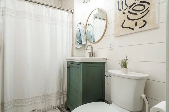 $239,900 | 5366 Elena Drive, Rockford, IL 61108