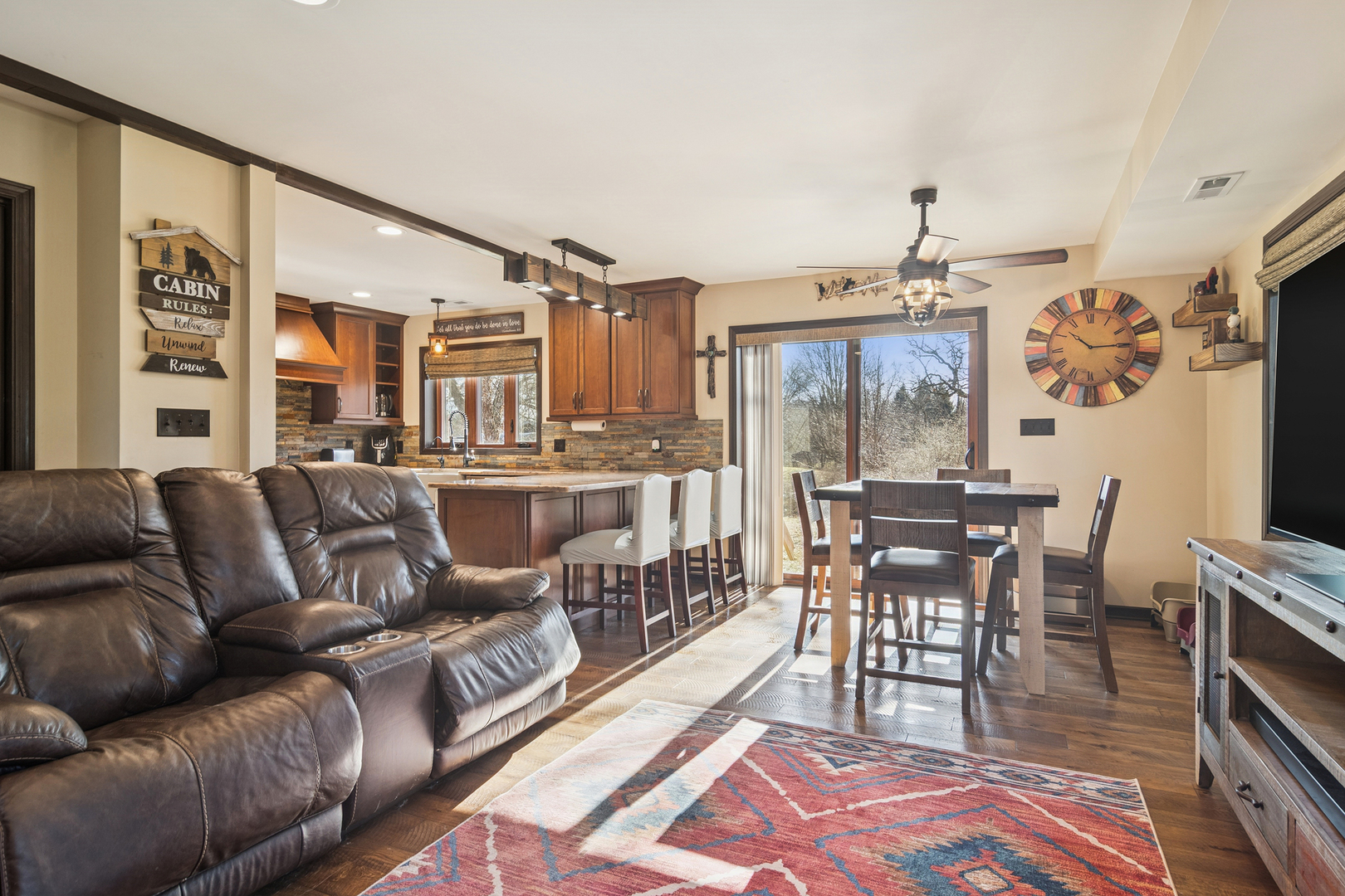 9510 Martin Drive Spring Grove, IL 60081 - Photo 4 of 23