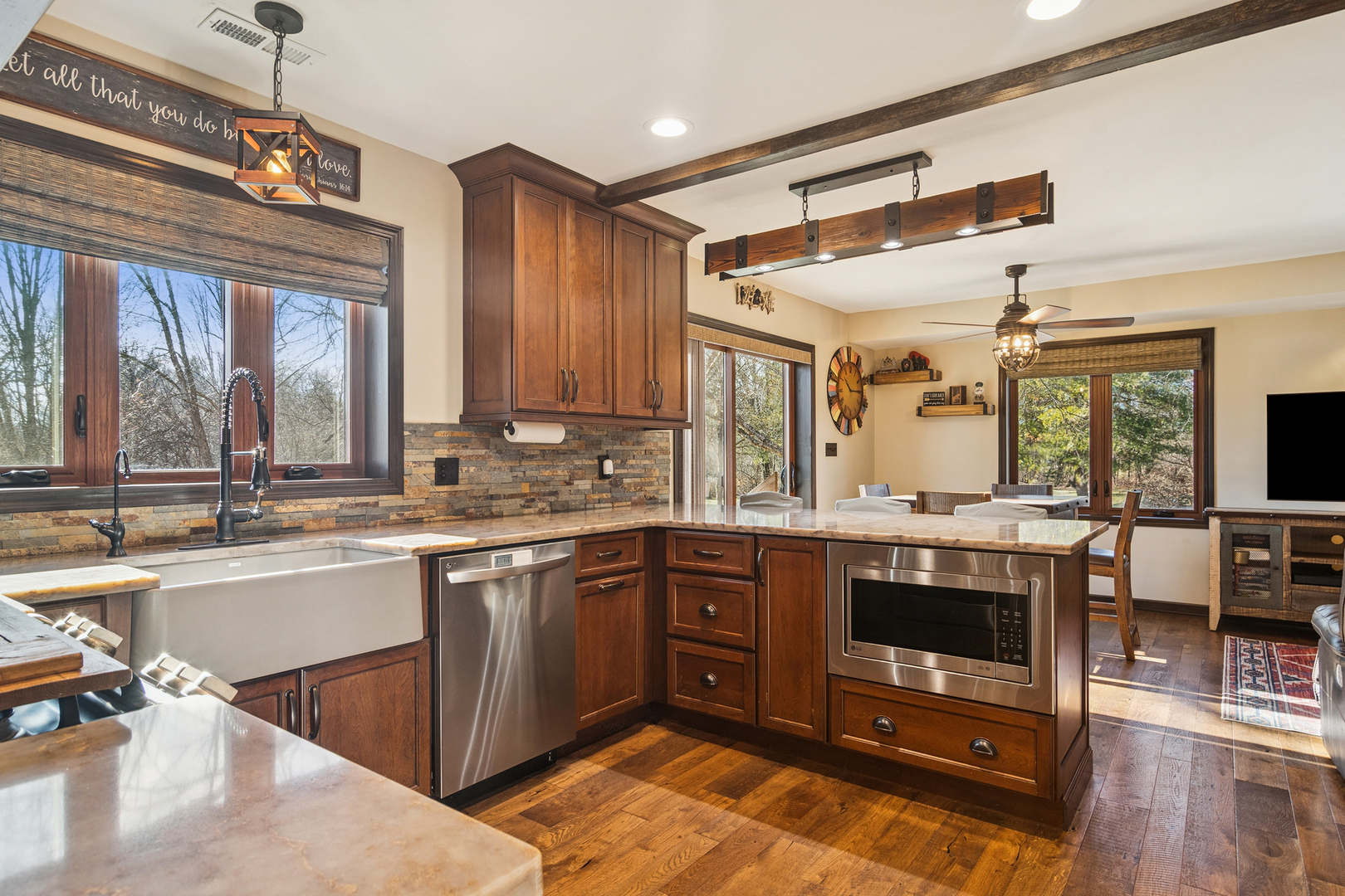 9510 Martin Drive Spring Grove, IL 60081 - Photo 10 of 23