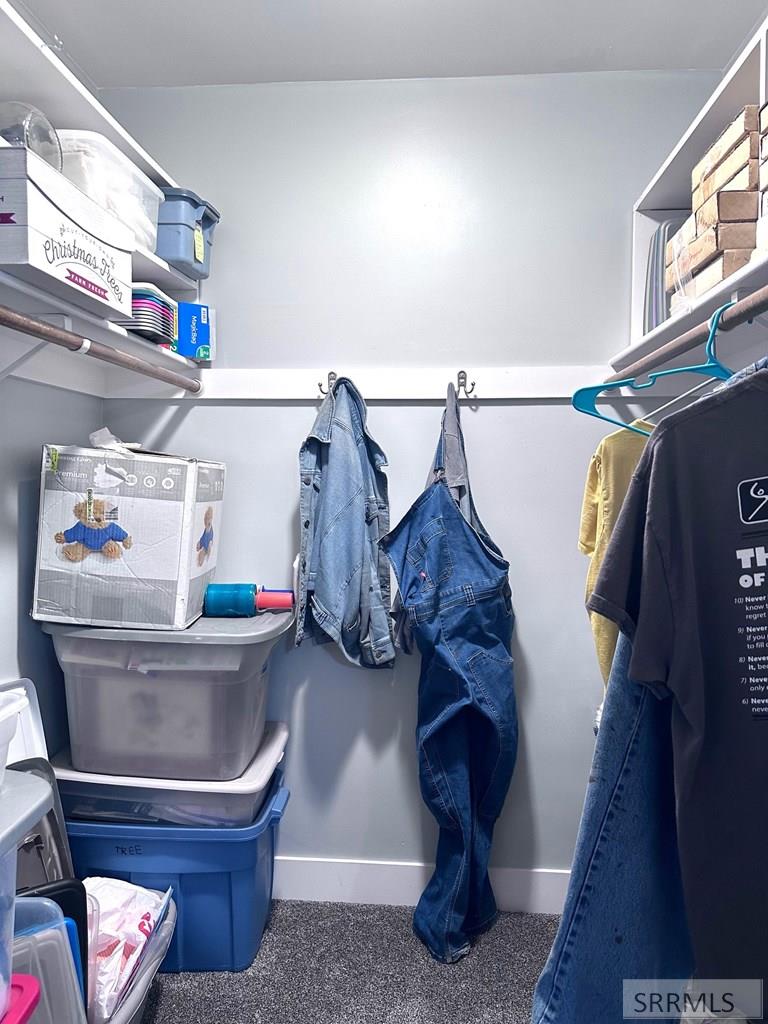 3345 East Southwick Ammon, ID 83406 - Photo 15 of 42