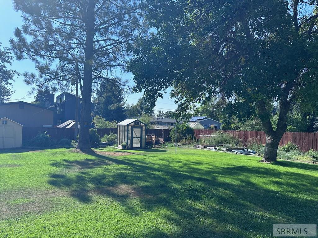 3345 East Southwick Ammon, ID 83406 - Photo 34 of 42