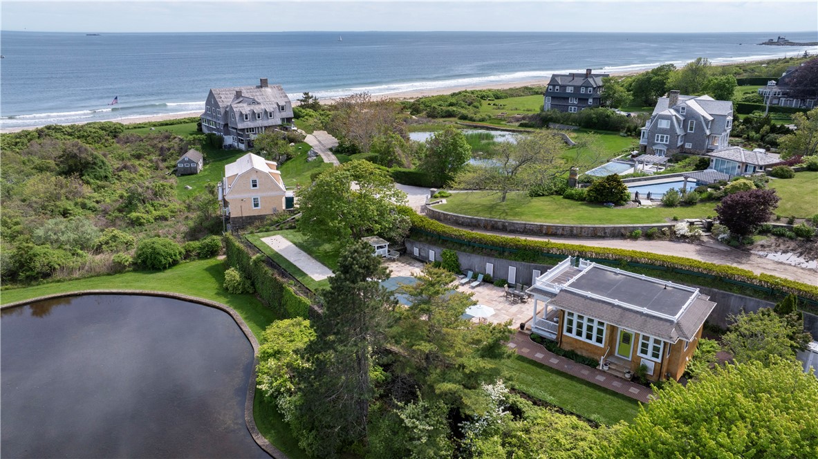 7 Ocean View Highway Westerly, RI 02891 - Photo 4 of 29