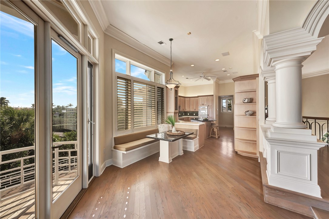 910 Reef Road Vero Beach, FL 32963 - Photo 8 of 35 Gallery Image 8