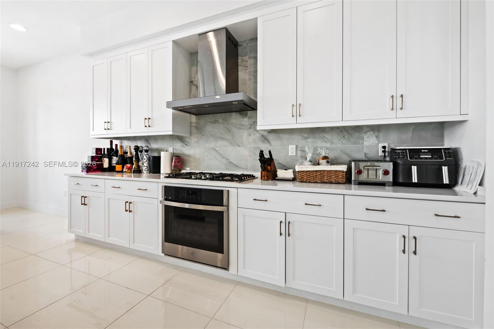 8185 Crystal Downs Avenue Boca Raton, FL 33434 - Photo 14 of 41