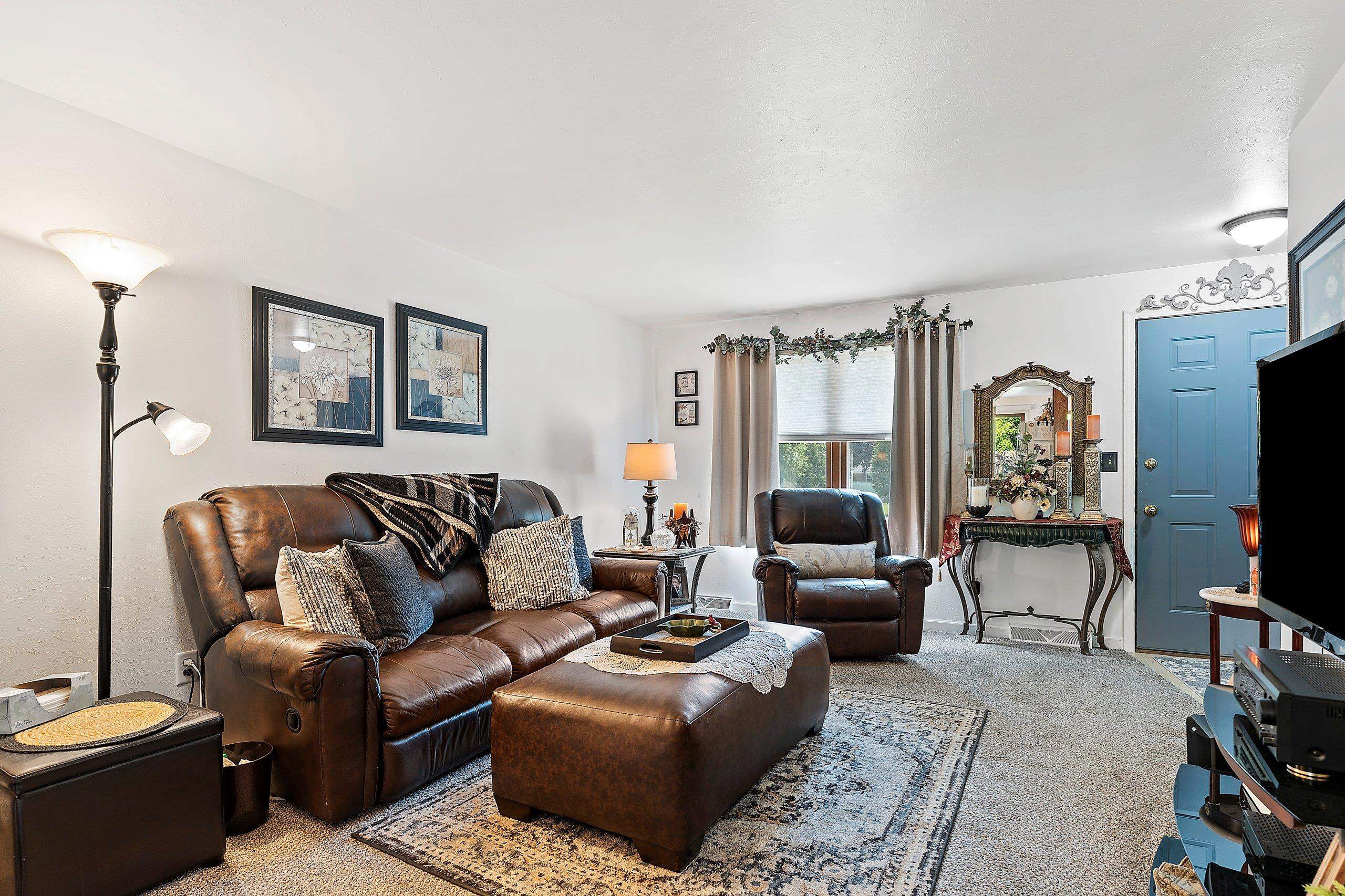 1022 Coppens Road Green Bay, WI 54303 - Photo 4 of 37