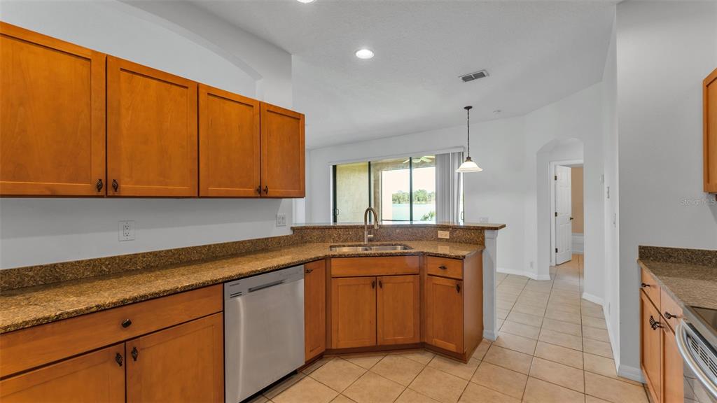 3360 Fiddle Leaf Way Lakeland, FL 33811 - Photo 15 of 41