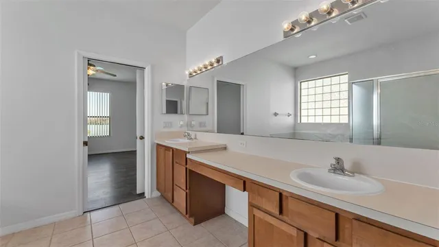 $2,400 | 3360 Fiddle Leaf Way, Lakeland, FL 33811