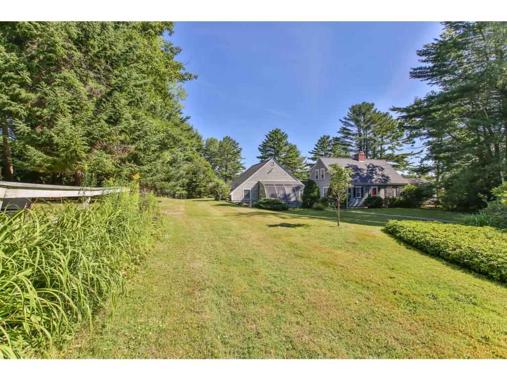 374 Southside Road York, ME 03909 - Photo 7 of 31