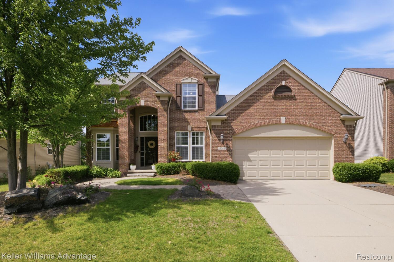 4248 Merriman Loop Howell, MI 48843 - Photo 2 of 45 02_4248_Merriman_Loop1_mls.jpg