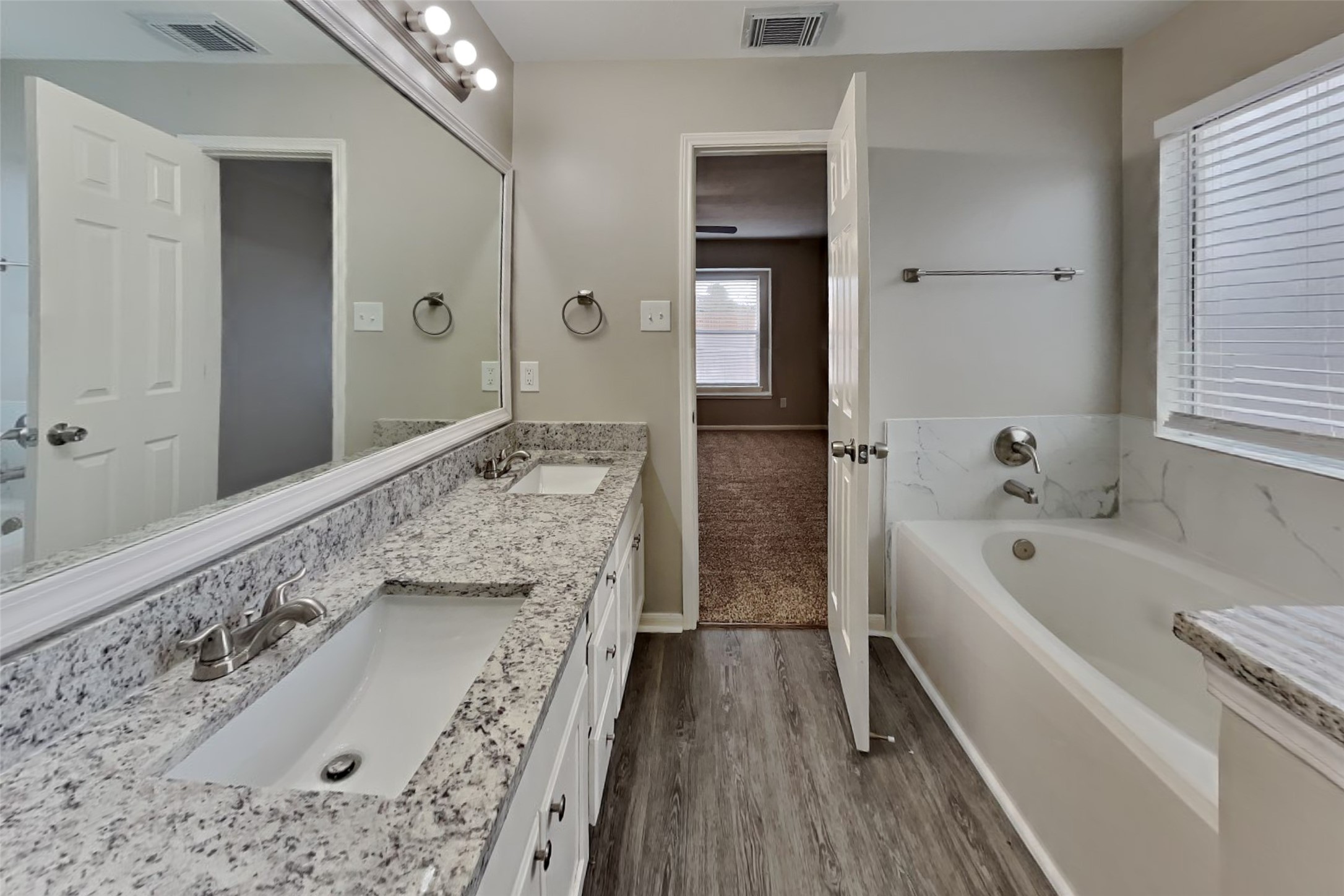 9102 Colony Cove Drive Spring, TX 77379 - Photo 11 of 20