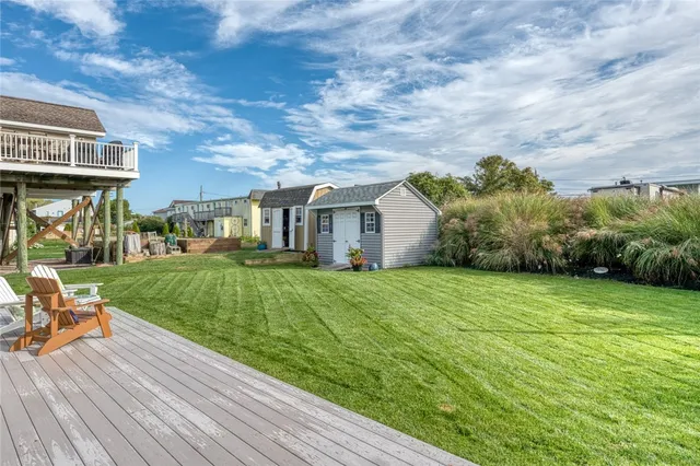 $1,125,000 | 9 Montauk Avenue, Westerly, RI 02891