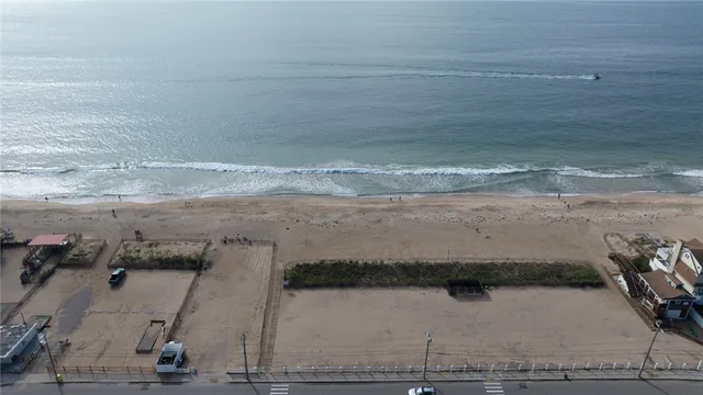 $1,125,000 | 9 Montauk Avenue, Westerly, RI 02891