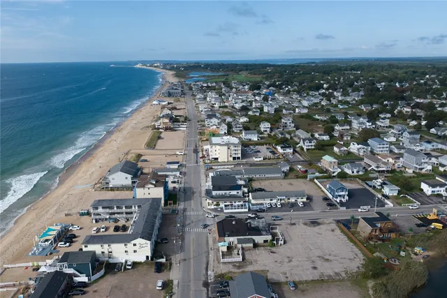 $1,125,000 | 9 Montauk Avenue, Westerly, RI 02891