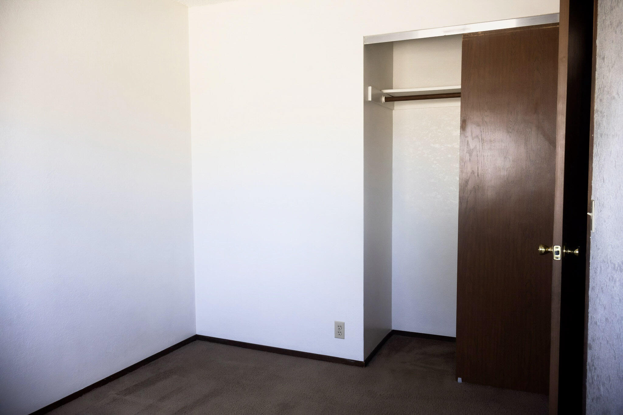 1026 Moss Creek Road Redding, CA 96003 - Photo 18 of 26 3rd bedroom