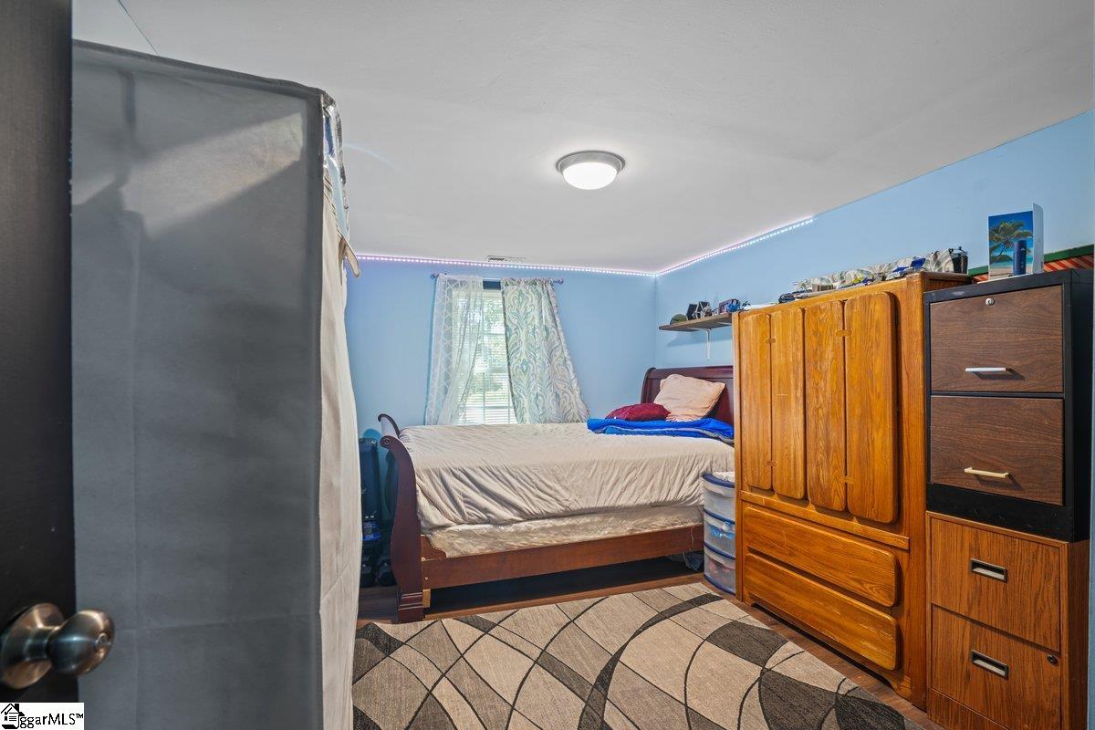 303 Hunter Street Seneca, SC 29678 - Photo 11 of 26