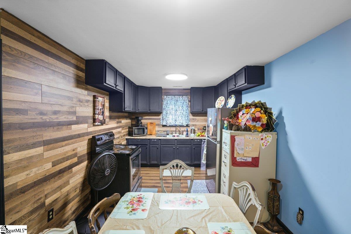 303 Hunter Street Seneca, SC 29678 - Photo 18 of 26