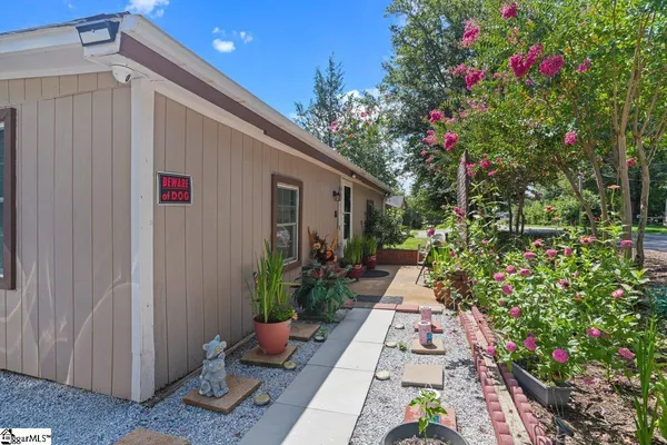 $145,000 | 303 Hunter Street, Seneca, SC 29678