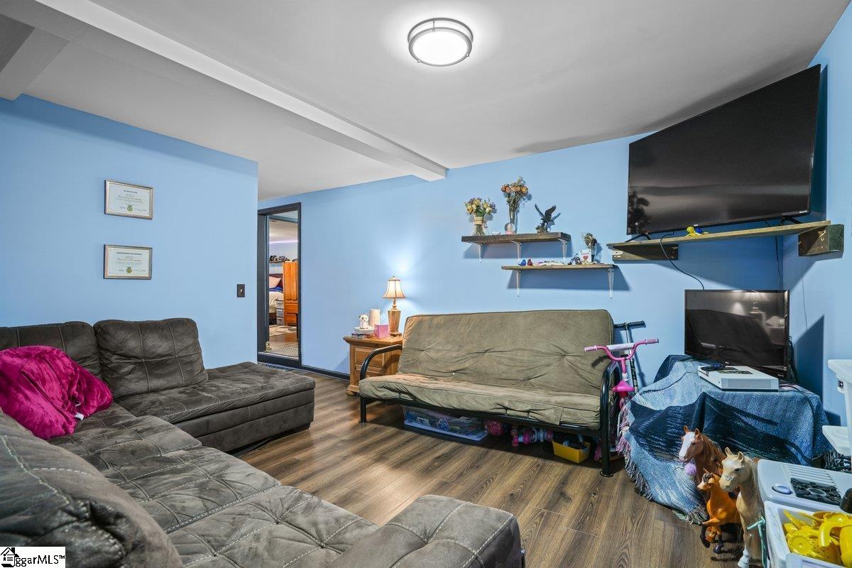 303 Hunter Street Seneca, SC 29678 - Photo 9 of 26