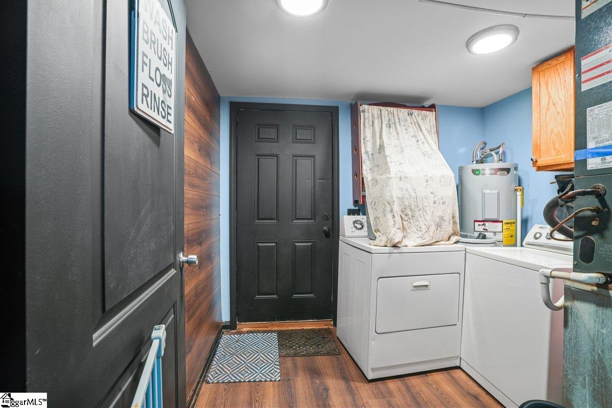 303 Hunter Street Seneca, SC 29678 - Photo 10 of 26