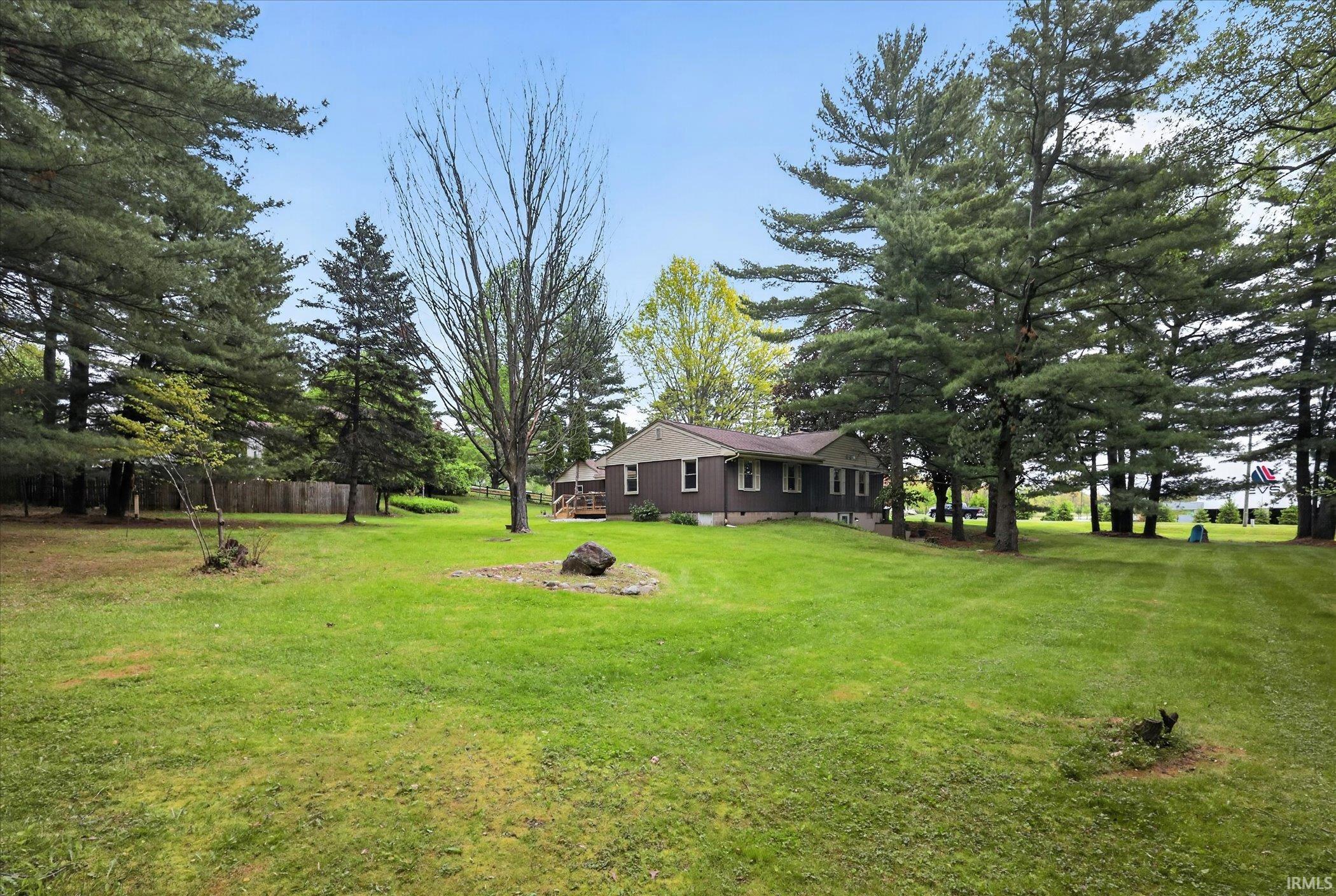 54851 Pine Road South Bend, IN 46628 - Photo 33 of 35