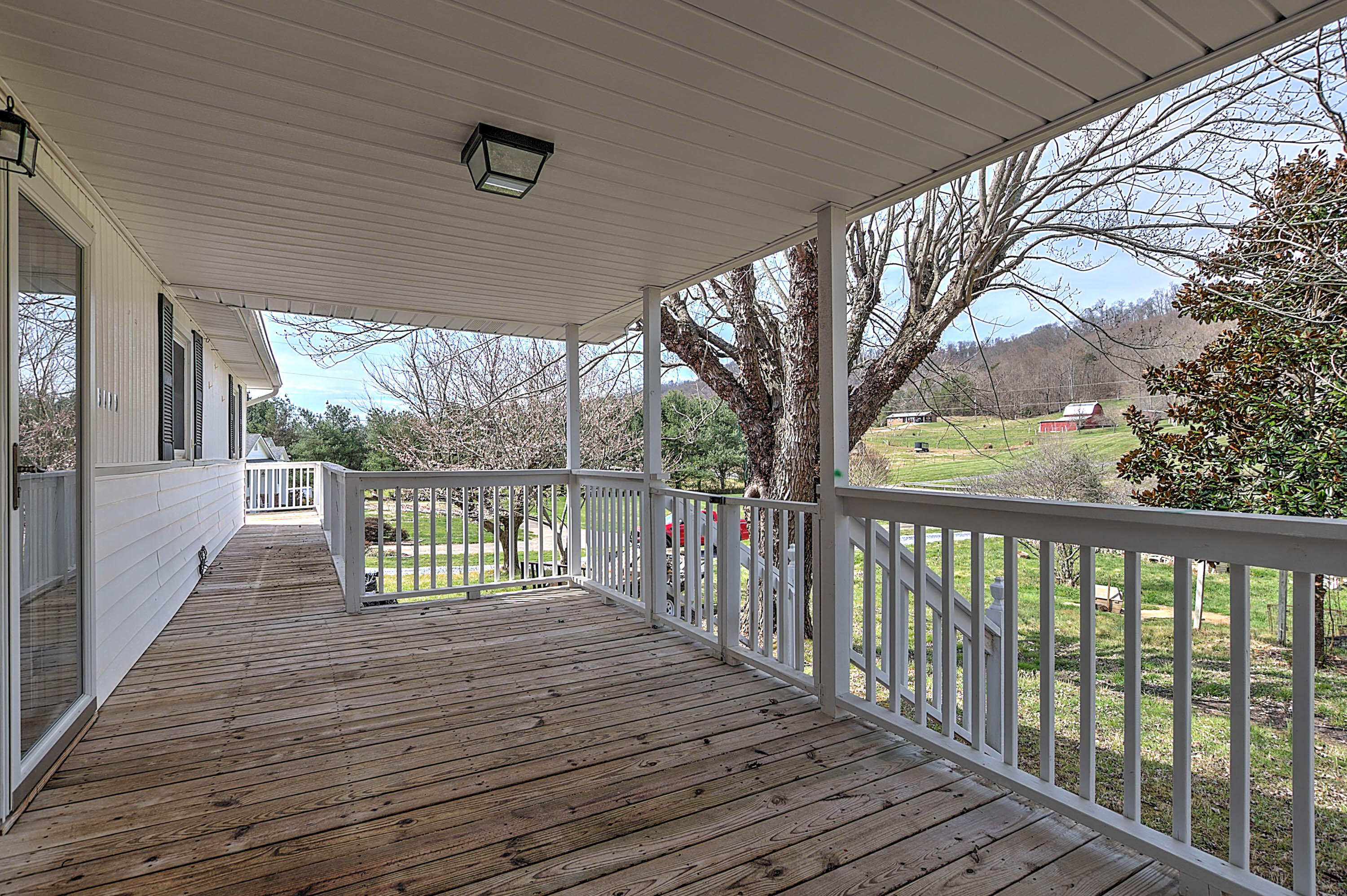 5490 Old Stage Road Chuckey, TN 37641 - Photo 20 of 34 Old Stage-22