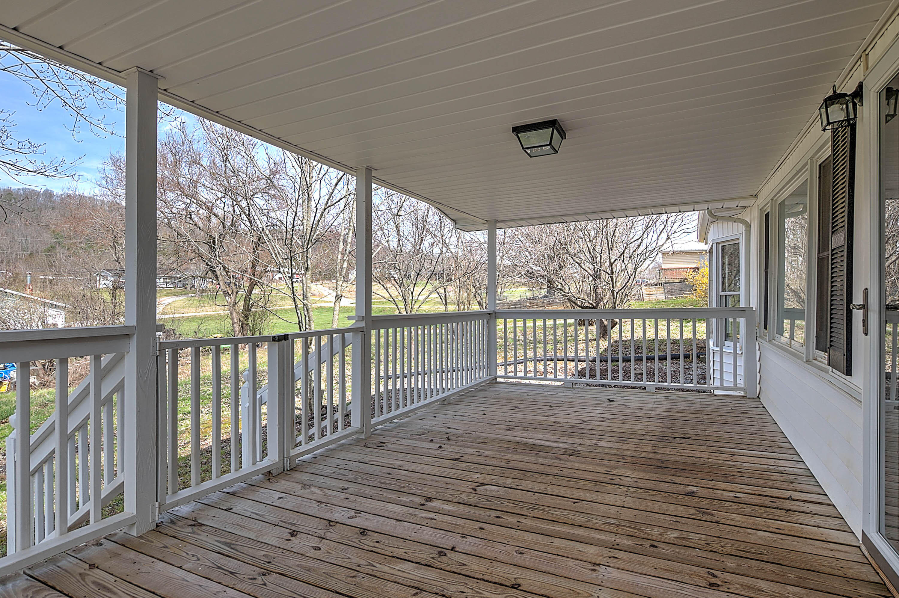 5490 Old Stage Road Chuckey, TN 37641 - Photo 22 of 34 Old Stage-24