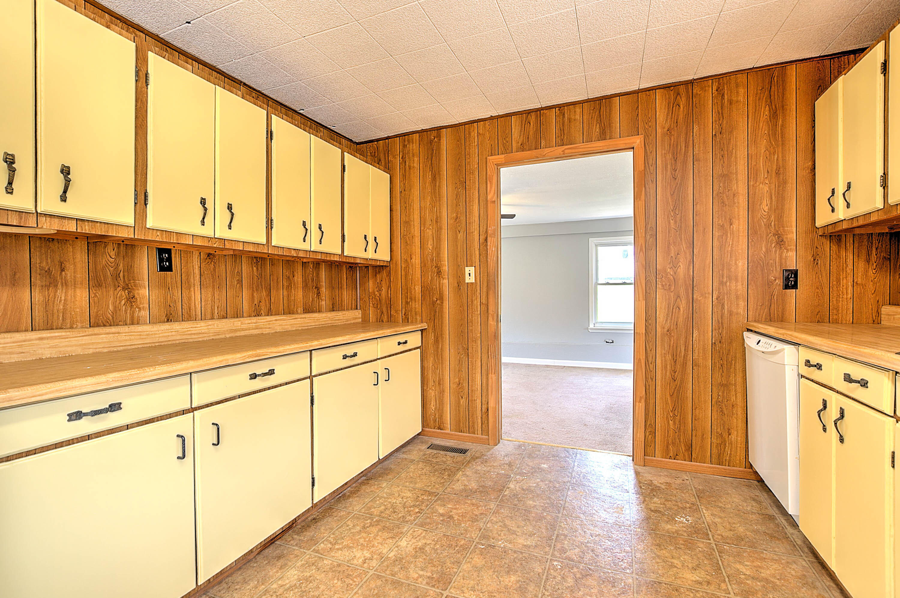 5490 Old Stage Road Chuckey, TN 37641 - Photo 5 of 34 Old Stage-7