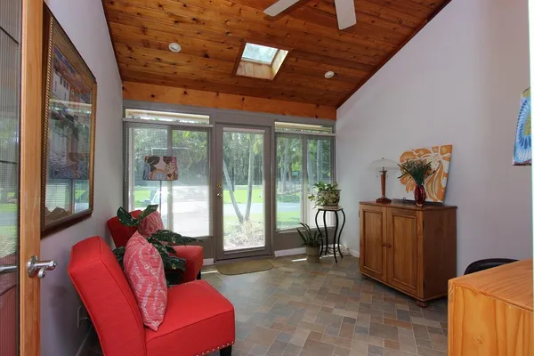 $2,650 | 61 Mayfair Lane, Boynton Beach, FL 33426