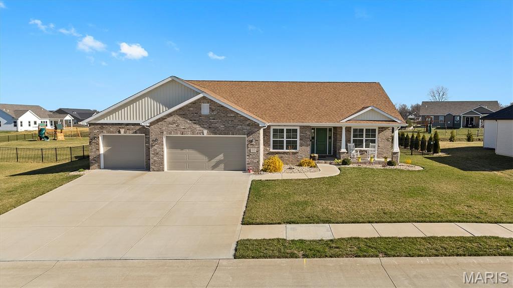 3725 Osprey Court Shiloh, IL 62221 - Photo 1 of 44
