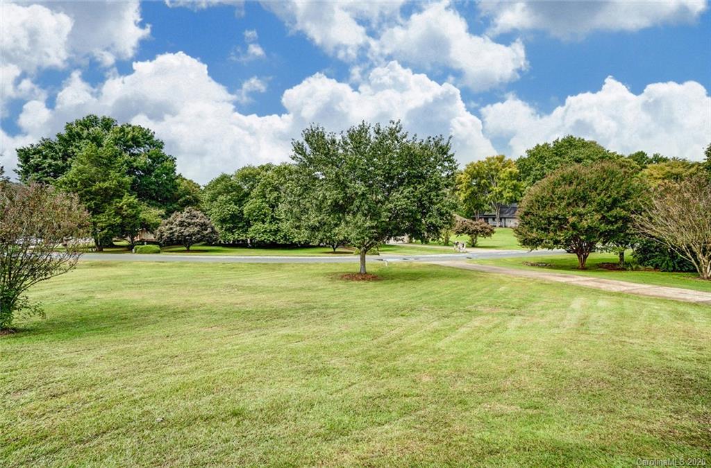 241 Spring Run Road Mooresville, NC 28117 - Photo 5 of 45