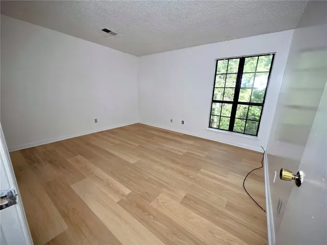 $1,150 | 590 Windchase Lane, Stone Mountain, GA 30083