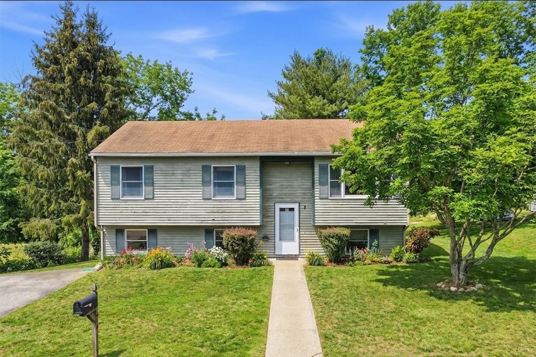 7 Brookview Court Westerly, RI 02891 - Photo 1 of 40