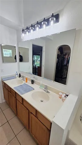 $320,000 | 2027 Elmhurst Lane, Mascotte, FL 34753