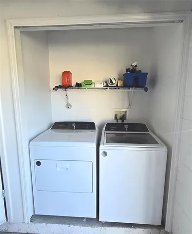 $320,000 | 2027 Elmhurst Lane, Mascotte, FL 34753