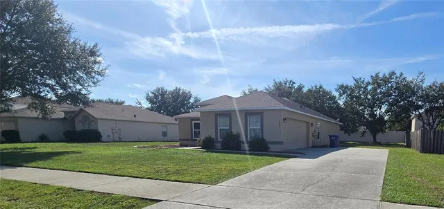$320,000 | 2027 Elmhurst Lane, Mascotte, FL 34753