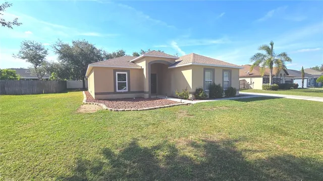 $320,000 | 2027 Elmhurst Lane, Mascotte, FL 34753