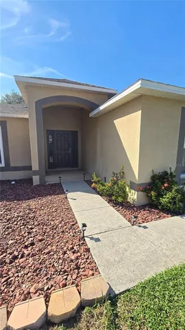 a bed room with a bed