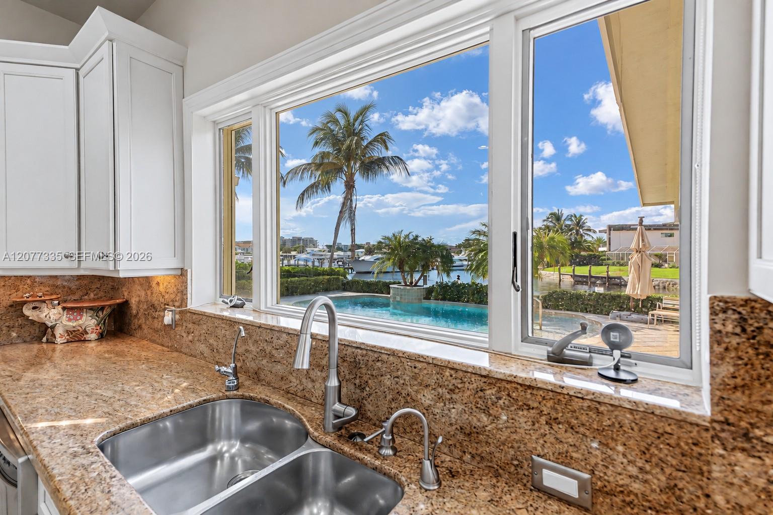 2820 Northeast 44th Street Lighthouse Point, FL 33064 - Photo 31 of 82 Gallery Image 31