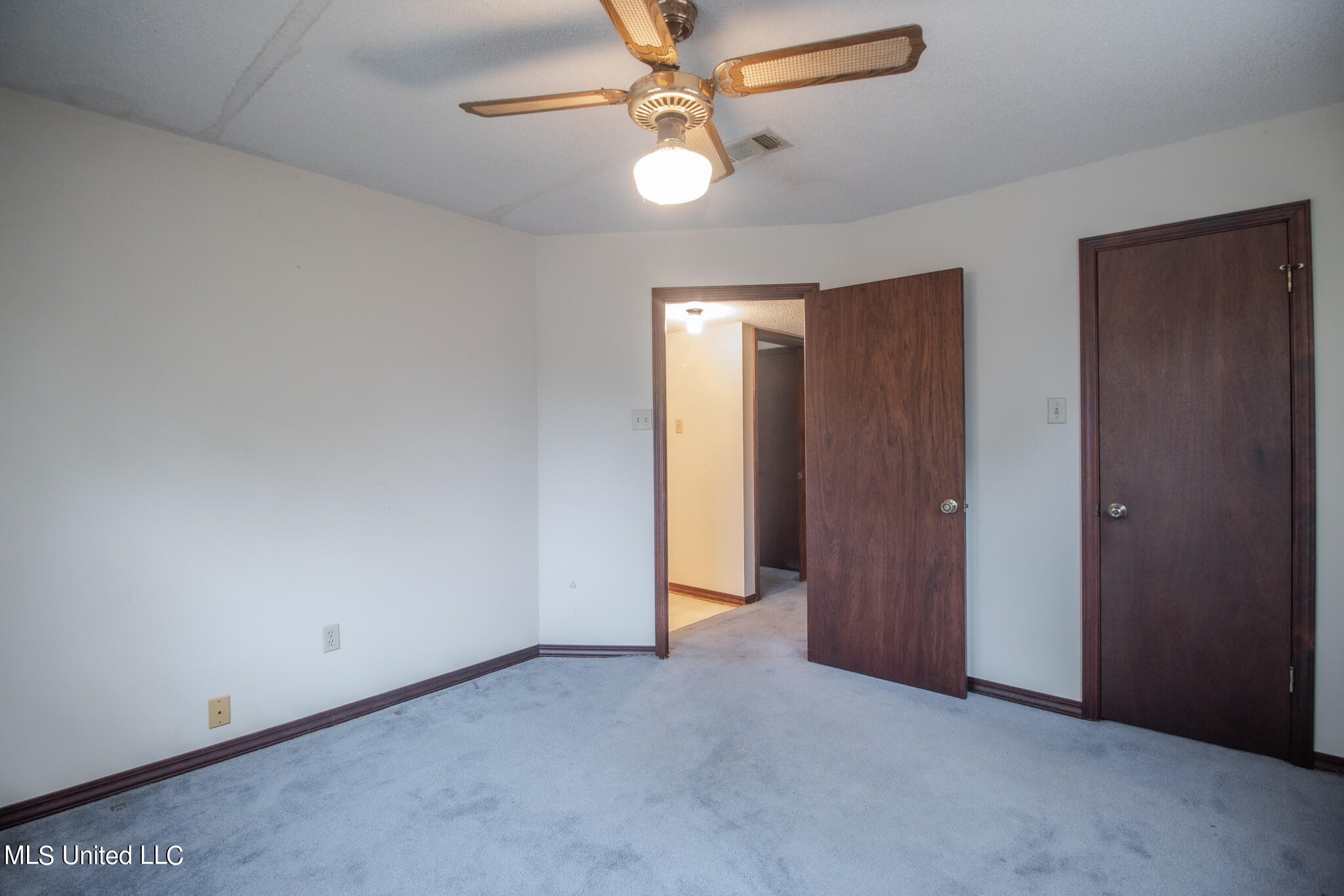 18299 Lake Ridge Drive Saucier, MS 39574 - Photo 22 of 26 18299 Lake Ridge-70016