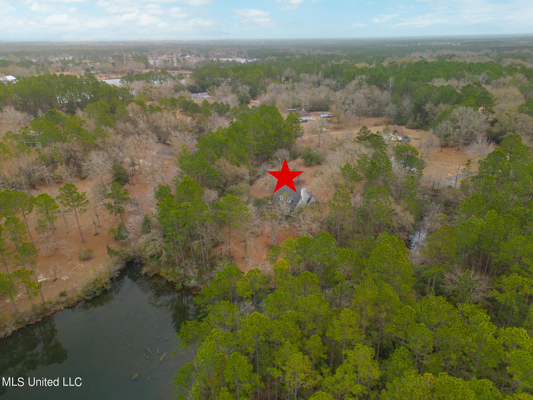18299 Lake Ridge Drive Saucier, MS 39574 - Photo 5 of 26 18299 Lake Ridge-7000s4