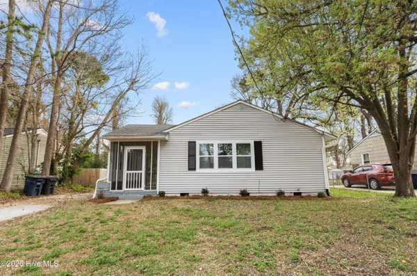 $210,000 | 522 Oak Lane, Jacksonville, NC 28540