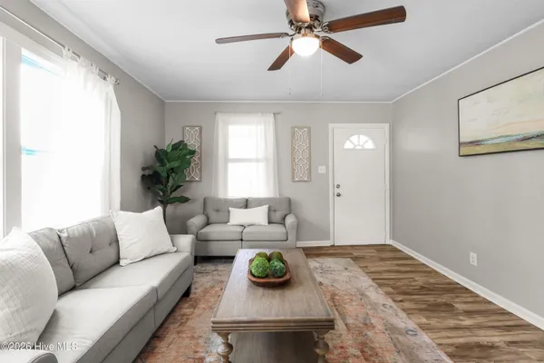 $210,000 | 522 Oak Lane, Jacksonville, NC 28540