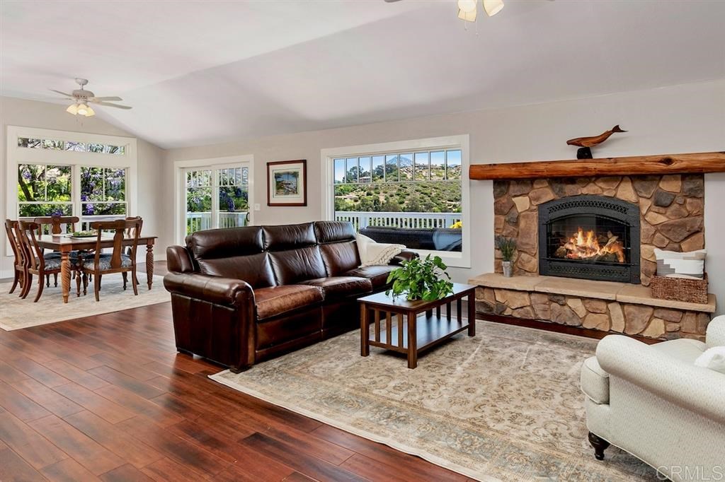 14878 Eastvale Road Poway, CA 92064 - Photo 3 of 24