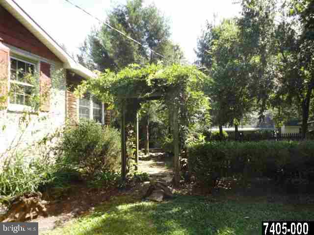 6430 Salem Run Road Dover, PA 17315 - Photo 4 of 30 Gallery Image 4