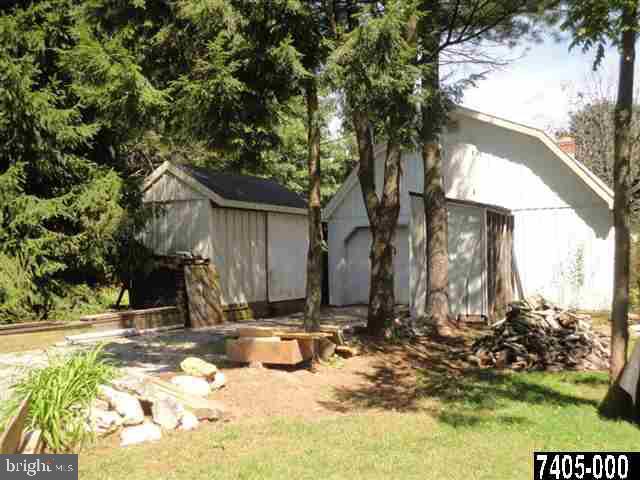 6430 Salem Run Road Dover, PA 17315 - Photo 9 of 30 Gallery Image 9