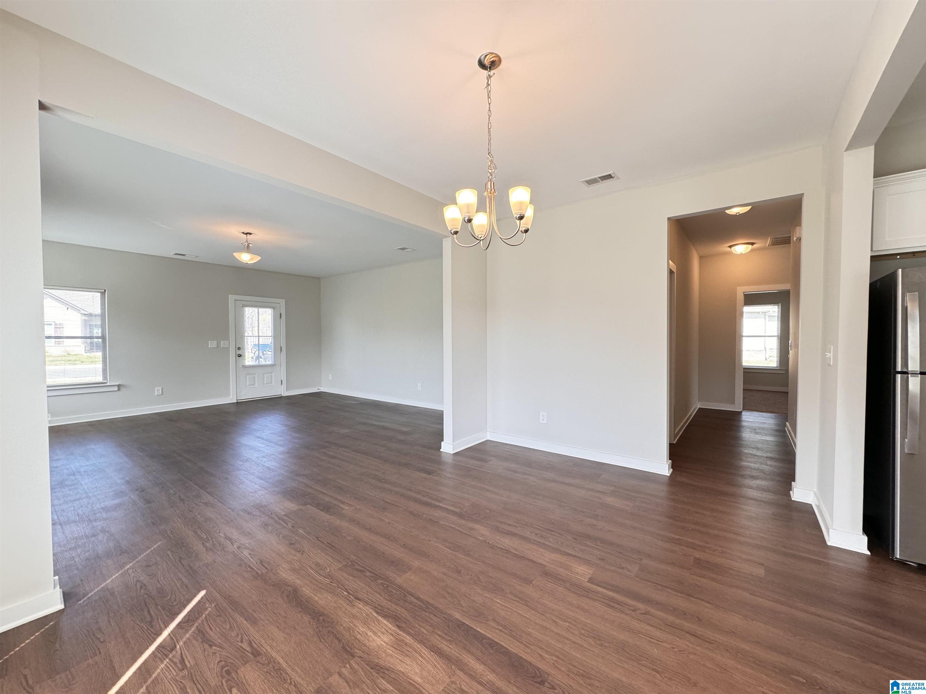 100 Ballington Way Clanton, AL 35045 - Photo 7 of 17