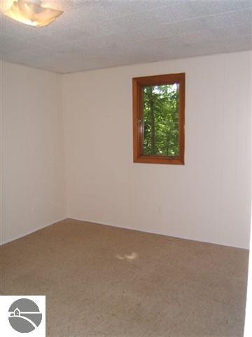 1860 Nichols Road Beulah, MI 49617 - Photo 15 of 15 1727919-14.JPG
