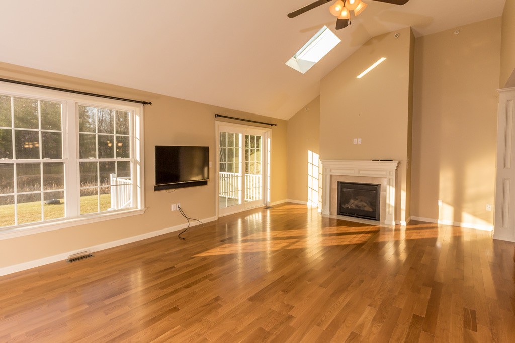 64 Riley Road, Unit 32 Lunenburg, MA 01462 - Photo 6 of 21 Gallery Image 6