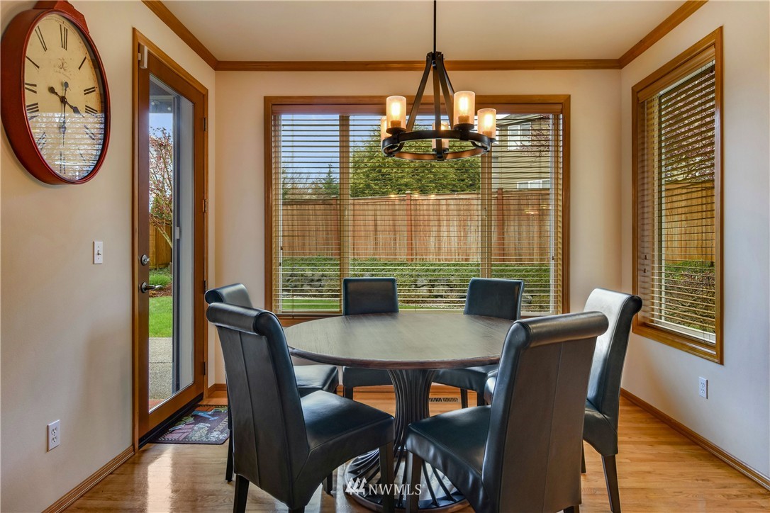 18707 35th Drive Southeast Bothell, WA 98012 - Photo 11 of 25 Gallery Image 11