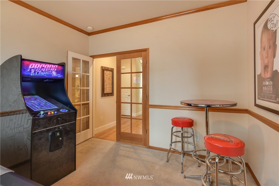 18707 35th Drive Southeast Bothell, WA 98012 - Photo 14 of 25 Gallery Image 14